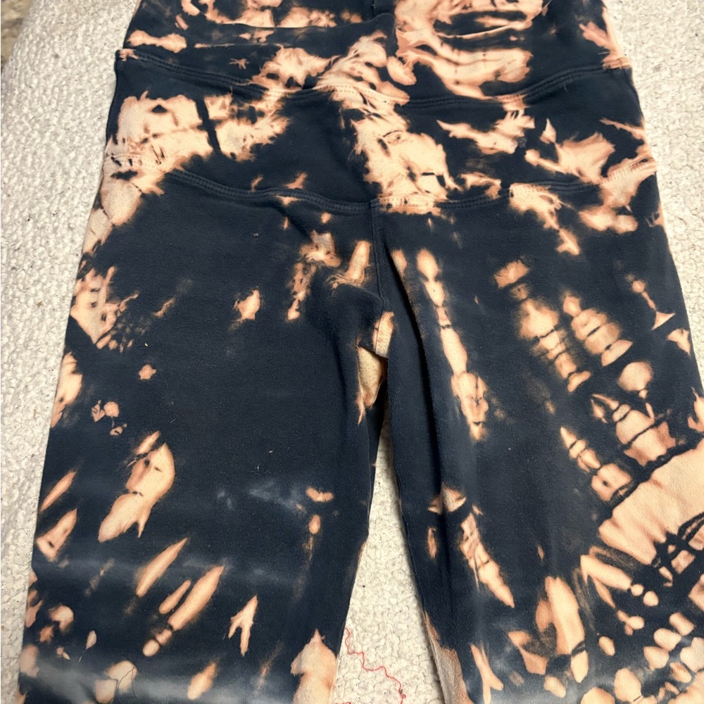 Tie-Dye Women's workout - Picture 2 of 8